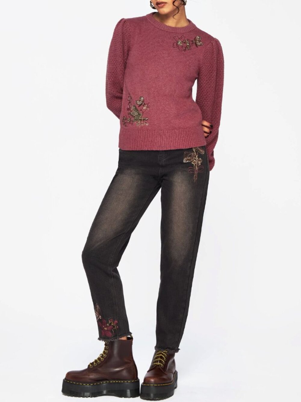 Disturbia Dana Floral Moth Embroidered Crewneck Sweater Purple Size Small *b26